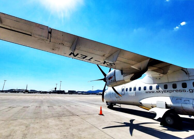 SKY express: Ξεκίνησαν οι καθημερινές απευθείας πτήσεις Αθήνα-Κωνσταντινούπολη