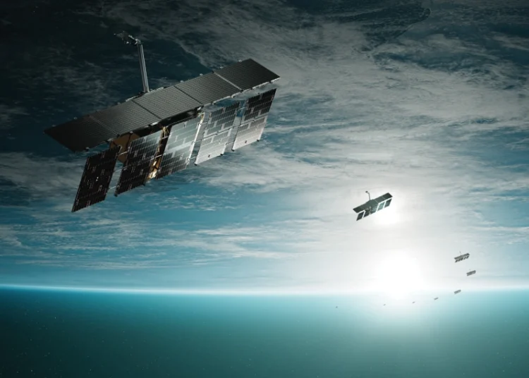 ICEYE: Θα κατασκευάζει ραντάρ δορυφόρων από το 2025 στην Ελλάδα