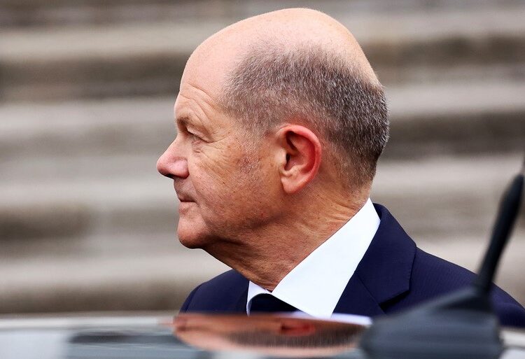 Γερμανία: Το χρονοδιάγραμμα της «αποκαθήλωσης» Σολτς από τη Bundestag