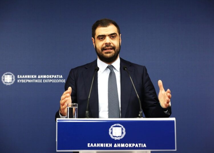 Μαρινάκης για διαγραφή Σαμαρά: «Θα περιμέναμε να κοιτά το 2024 και όχι το 1993»