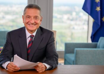 Φάμπιο Πανέτα: «Η ΕΚΤ πρέπει να δεσμευτεί σε ταχύτερη μείωση επιτοκίων»