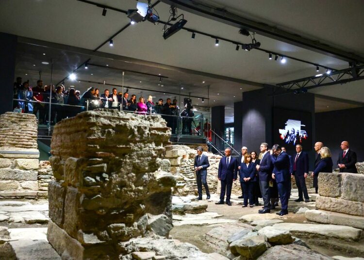 Εγκαίνια Μετρό Θεσσαλονίκης: Μόνο δέος για την πλέον ιστορική στιγμή για την πόλη (video&φωτό)