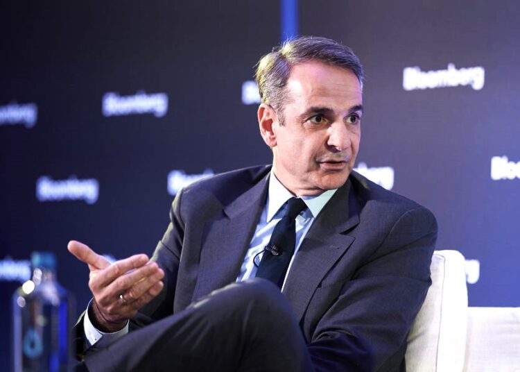 Μητσοτάκης σε επενδυτές: Έχουμε άνετη, σταθερή πλειοψηφία-Εκλογές το 2027 – Τι είπε για Σαμαρά