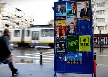 Ρουμανία: Εν μέσω εθνικιστικών εντάσεων ο πρώτος γύρος των προεδρικών εκλογών
