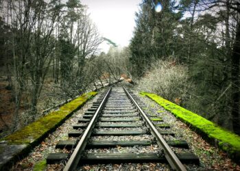 Όλες οι αλλαγές για τον ελληνικό σιδηρόδρομο: Τι περιλαμβάνει το σχέδιο νόμου