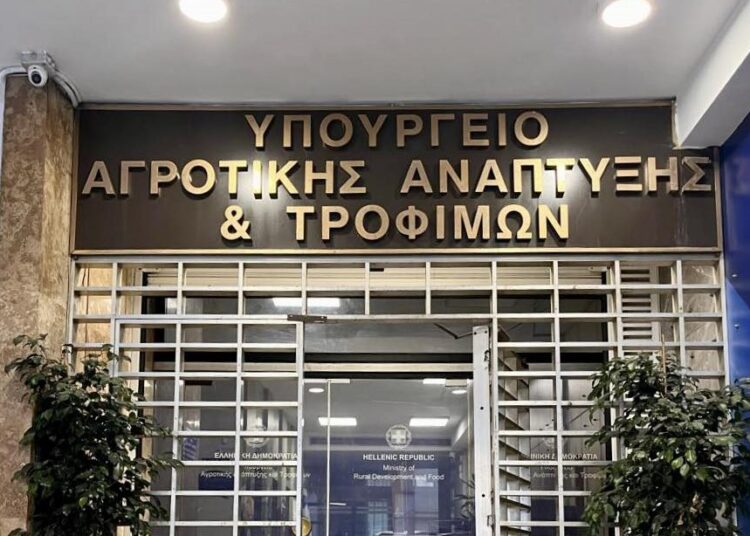 ΥΠΑΑΤ: Ανοίγει ο δρόμος για χρηματοδότηση έργων αγροτικής οδοποιίας – Αιτήσεις από 27 Νοεμβρίου