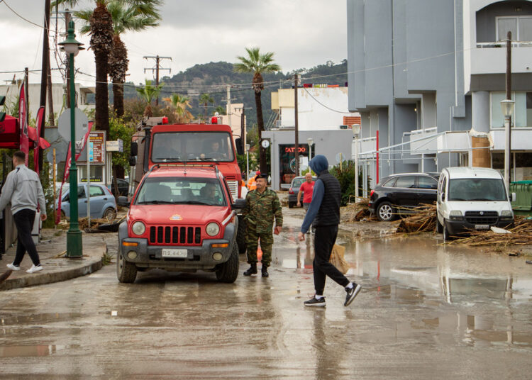 Κακοκαιρία Bora: Η Ρόδος σε κατάσταση έκτακτης ανάγκης (φωτο)