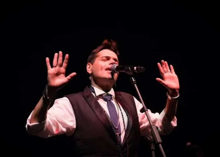 Πέθανε ο τραγουδιστής Γιώργος Δασκαλάκης