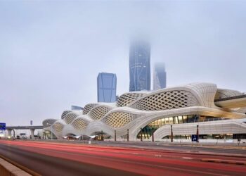 Mετρό του μέλλοντος: Εγκαίνια για το εντυπωσιακό έργο στο Ριάντ (vids)