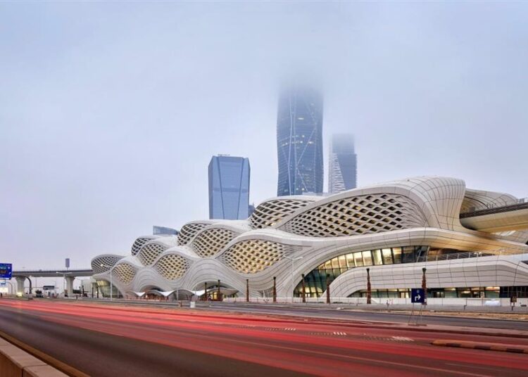 Mετρό του μέλλοντος: Εγκαίνια για το εντυπωσιακό έργο στο Ριάντ (vids)