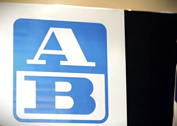 ΑΒ Βασιλόπουλος: Το δίκτυο franchise που κυριαρχεί στην Ελλάδα