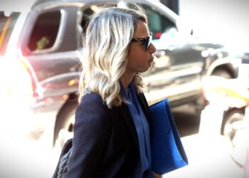 ΠΑΣΟΚ: «Η Κυβέρνηση ακολουθεί τις προτάσεις μας με καθυστέρηση»