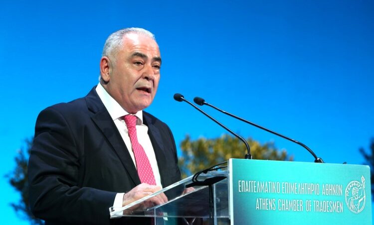Ο Γιάννης Χατζηθεοδοσίου, πρόεδρος στο Επαγγελματικό Επιμελητήριο Αθηνών, ΑΠΕ-ΜΠΕ