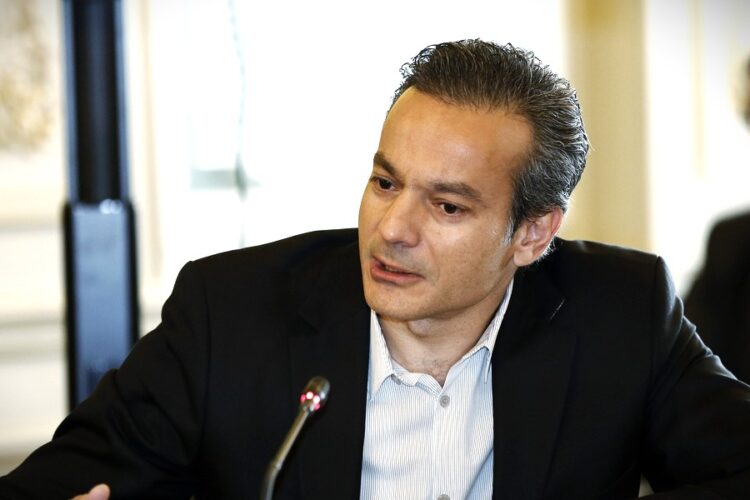 O πρόεδρος του εμπορικού συλλόγου Αθήνας Σταύρος Καφούνης