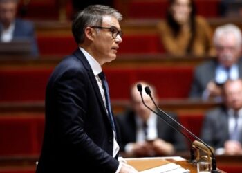Γαλλία: Έτοιμο να διαπραγματευτεί για σχηματισμό νέας κυβέρνησης το Σοσιαλιστικό Κόμμα
