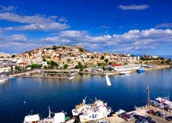 Το σχέδιο του ΤΑΙΠΕΔ για τόνωση κρουαζιέρας σε Κατάκολο, Πάτρα και Καβάλα