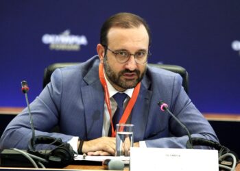 Οικονομικό Επιμελητήριο: Επί «τάπητος» οι προκλήσεις της παγκόσμιας αγοράς εργασίας