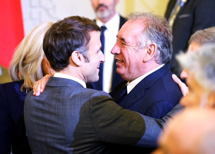 Νέος πρωθυπουργός της Γαλλίας ο κεντρώος Φρανσουά Μπαϊρού