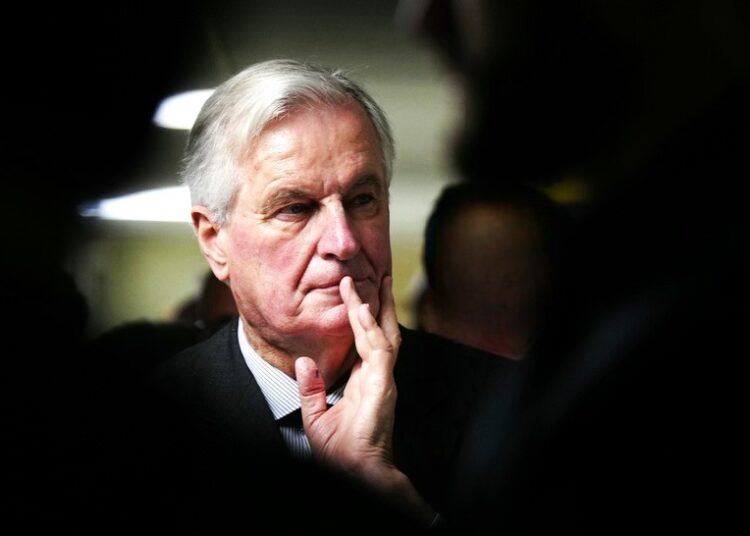 S&P: Η Γαλλία απέφυγε την υποβάθμιση, αλλά μένει αντιμέτωπη με μεγάλες προκλήσεις