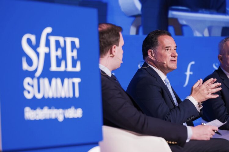 ΑΠΕ-ΜΠΕ/ΤΣΟΜΩΚΟΣ ΑΕ/STR