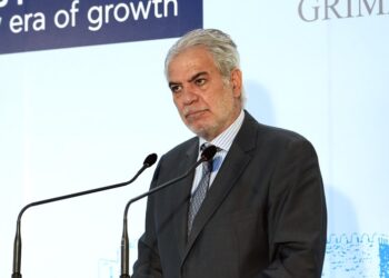 Υπουργείο Ναυτιλίας: Νέα ΣΔΙΤ για την ανανέωση του δημόσιου στόλου επιβατηγών πλοίων