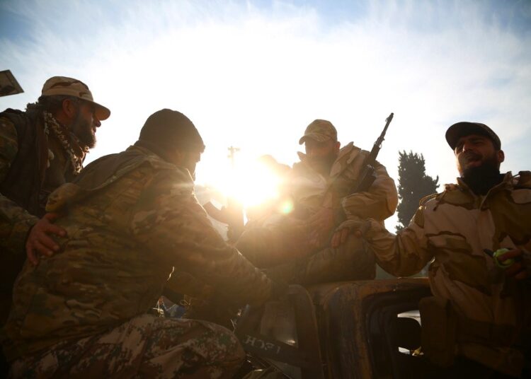 Συρία: Οι αντάρτες συνασπίζονται και «στήνουν» μεταβατική κυβέρνηση (video)