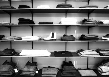 ΣΕΠΕΕ: Στα 2,8 δισ. ευρώ η «κοκεταρία» των Ελλήνων το 10μηνο 2024