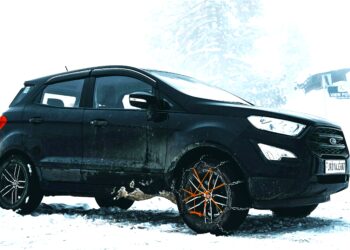 ΕΛΑΣ: Υποχρεωτικές οι αντιολισθητικές αλυσίδες και στην Αττική