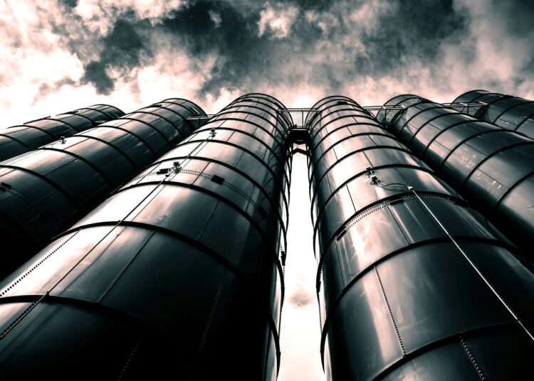 Ενεργή βόμβα η ατμοσφαιρική ρύπανση στην ΕΕ: Μόνο το 2022 προκάλεσε 239.000 θανάτους