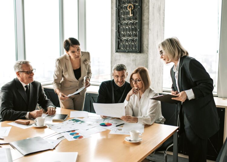 Συνεργασία ΣΕΣΜΑ και ΕΑΣΕ για την ανάσχεση του Brain Drain