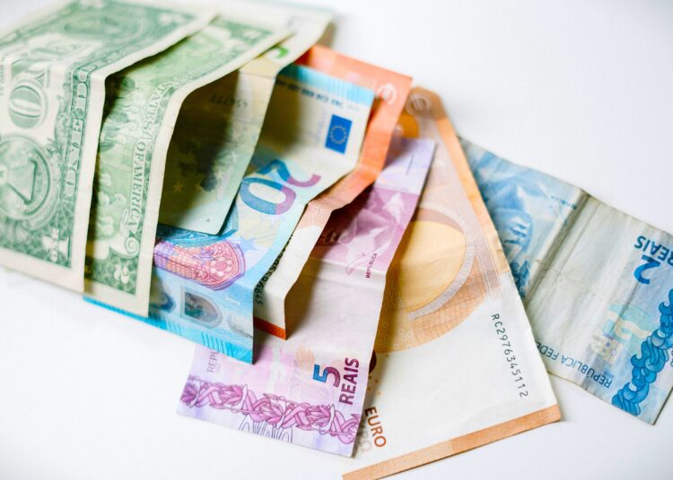 Συνάλλαγμα: Η ισοτιμία EUR/USD υπό αξιολόγηση: Τι περιμένουν οι Αγορές