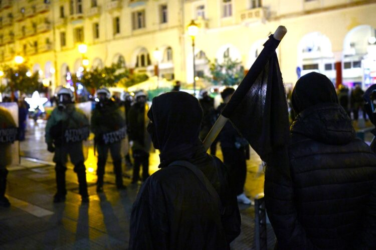 ΠΟΡΕΙΑ ΜΝΗΜΗΣ ΓΙΑ ΤΗΝ 16η ΕΠΕΤΕΙΟ ΤΗΣ ΔΟΛΟΦΟΝΙΑΣ ΤΟΥ ΑΛΕΞΑΝΔΡΟΥ ΓΡΗΓΟΡΟΠΟΥΛΟΥ