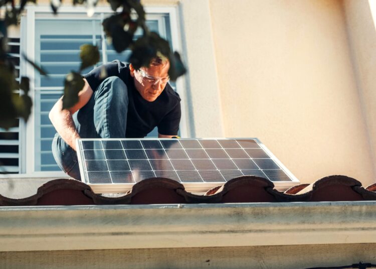 Νέο «Εξοικονομώ»: Τώρα και για μακροχρόνιους ενοικιαστές