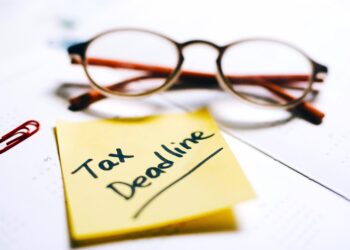 Φορολογικές Δηλώσεις 2025: Έρχονται πρόστιμα έως και 100.000 ευρώ-Ποιοι κινδυνεύουν