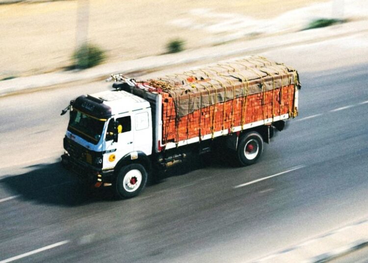 Οδικές Μεταφορές: Μείωση φορτίων 11,9% – Αύξηση αποστάσεων