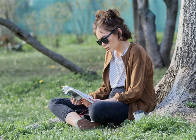 BBC/Από τα «boss girls» στα «soft girls»: Η νέα τάση που κάνει θραύση στη Σουηδία και απευθύνεται στις εργαζόμενες