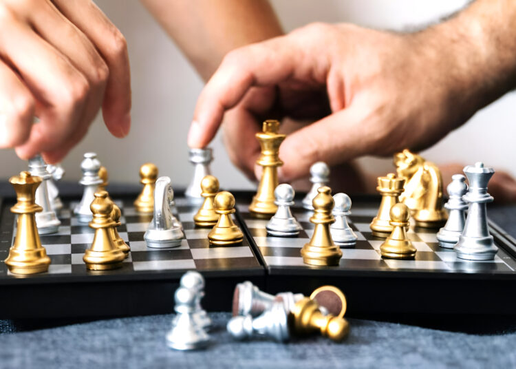 Σε πτώση χρυσός και ασήμι αυτή την εβδομάδα: Προβλέψεις για το 2025