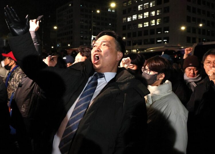 ΗΠΑ: Η Ουάσινγκτον δεν ήταν ενήμερη για την κήρυξη στρατιωτικού νόμου στη Ν. Κορέα