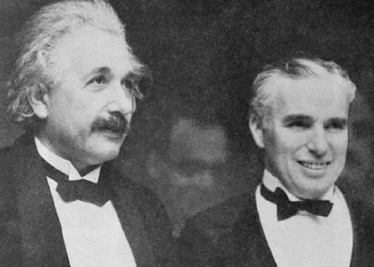 Ο συναρπαστικός διάλογος μεταξύ Άλμπερτ Αϊνστάιν και Τσάρλι Τσάπλιν