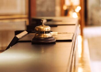 Τουρισμός: Αύξηση 4,3% σε αφίξεις και διανυκτερεύσεις τον Οκτώβριο