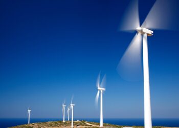 Πράσινη ενέργεια με ακρίβεια και διαφάνεια: Η νέα προσφορά της ΔΕΗ