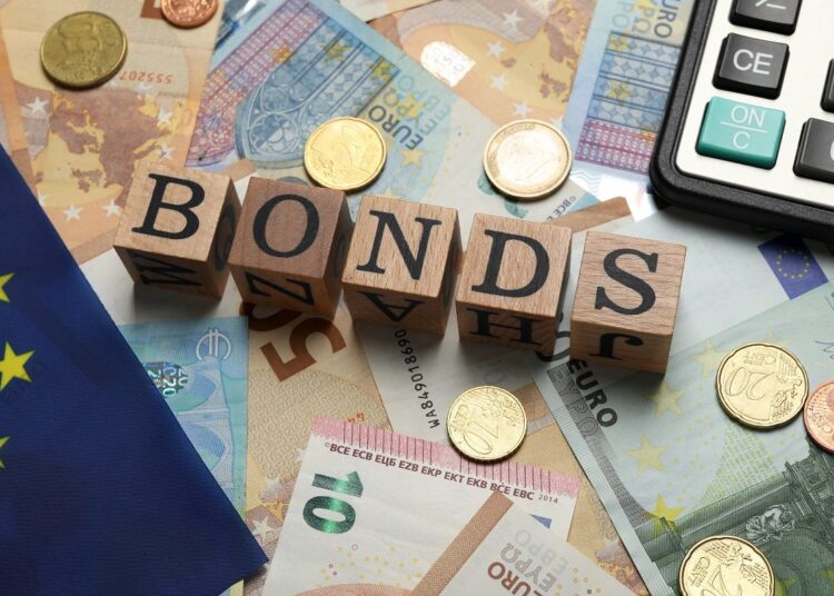 Ευρωομόλογα: Νέα υψηλά μηνών για τις αποδόσεις
