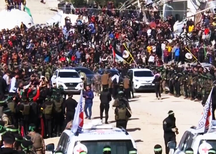 Παλαιστίνη: Ανταλλαγή κρατουμένων με συμβολισμούς και ελπίδες για ειρήνη (Live)