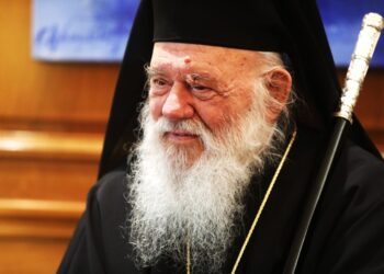 Συνάντηση στο Μαξίμου: Τι είπαν Μητσοτάκης και Ιερώνυμος