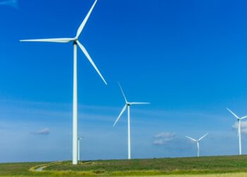 Όμιλος ΔΕΗ: Νέο κέντρο ελέγχου για ΑΠΕ στη Ρουμανία