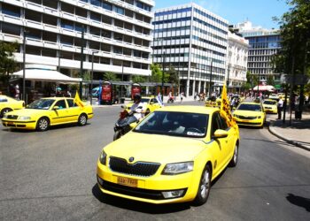 Ταξί εκτός δρόμου μέχρι τις 15:00 – Οι διεκδικήσεις του ΣΑΤΑ