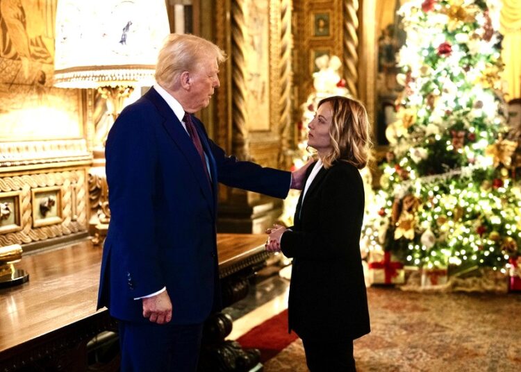 Ρώμη: Η κυβέρνηση διαψεύδει φήμες για συνεργασία Μελόνι-Τραμπ με την SpaceX