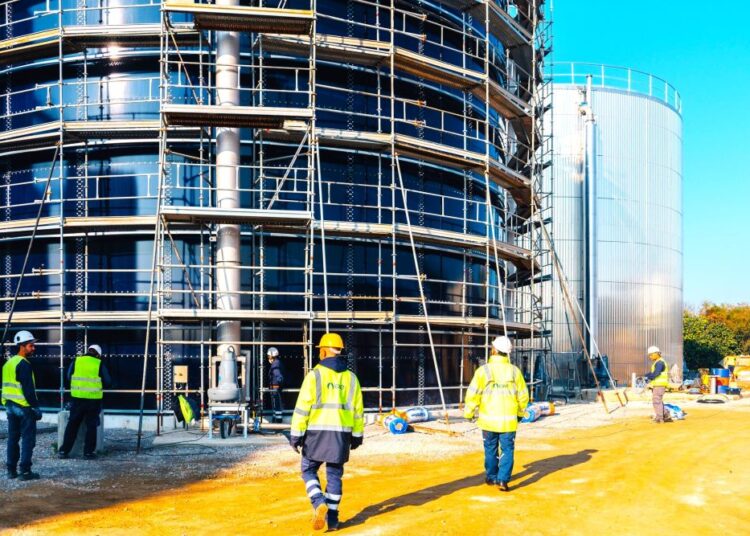 ΕΥΑΘ: Μείωση 33% στο ανθρακικό αποτύπωμα – Πώς το πέτυχε