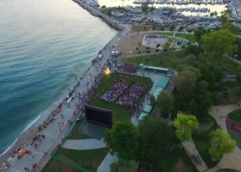 Εξώδικο του Δήμου Αλίμου στην εταιρεία που εκμεταλλεύεται την παραλία