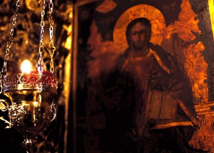 Το τηγανέλαιο στη μάχη για το περιβάλλον: Πώς συμβάλλουν επιχειρήσεις και… εκκλησίες